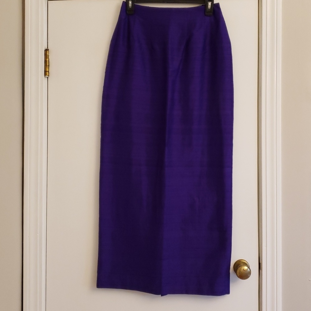 100 Percent Silk Vintage Skirt Size 8 Worn Once